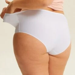 Bestform Lingerie 35 Bestform Lingerie -Bestform Lingerie BL04600 016 WEB 2 00f77ad6 e0c1 46ad 8b9a ad37faf05d5f