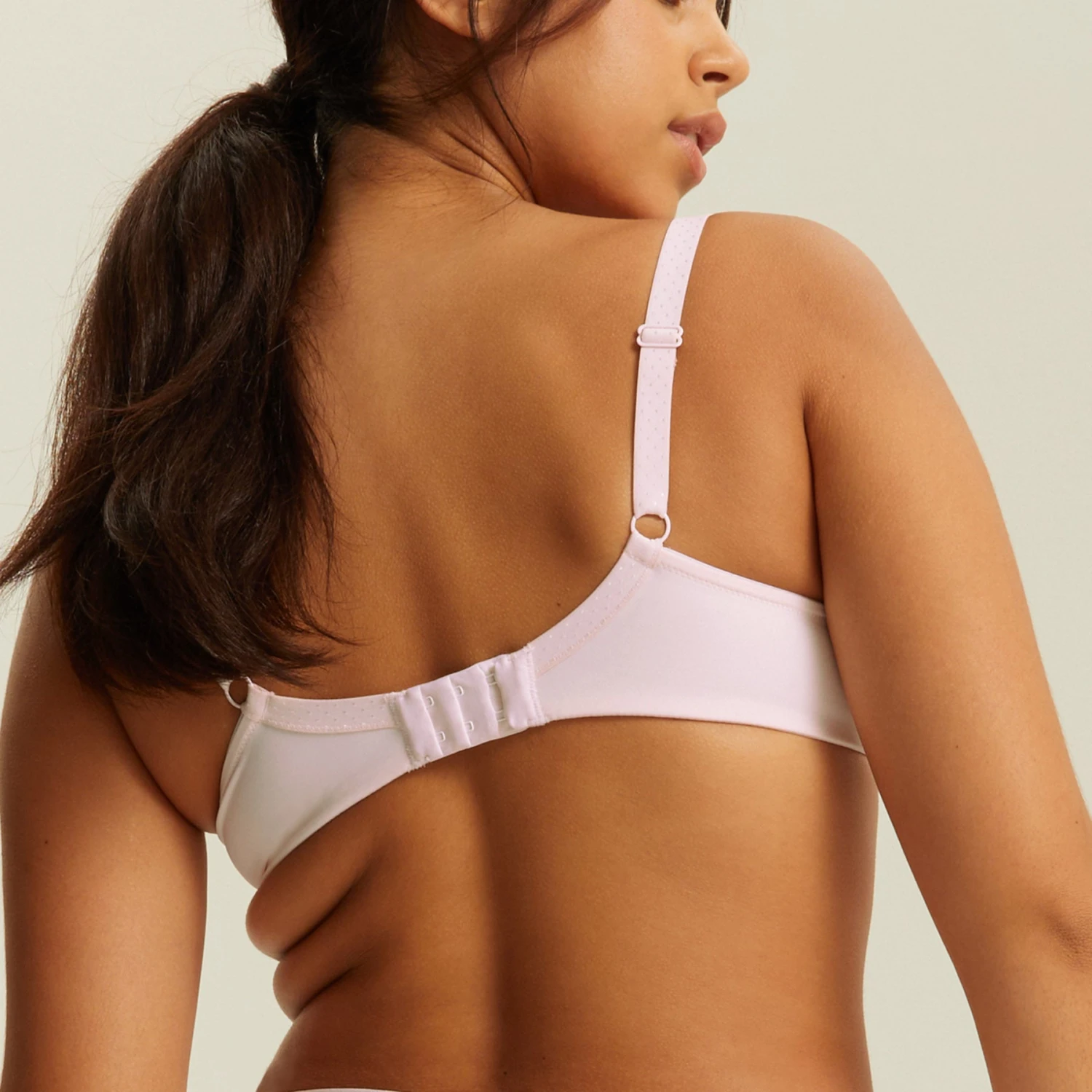 Soutien-gorge Emboîtant Avec Armatures Beige Rosé JUST LIFT 4 Soutien-gorge Emboîtant Avec Armatures Beige Rosé JUST LIFT – Image 2